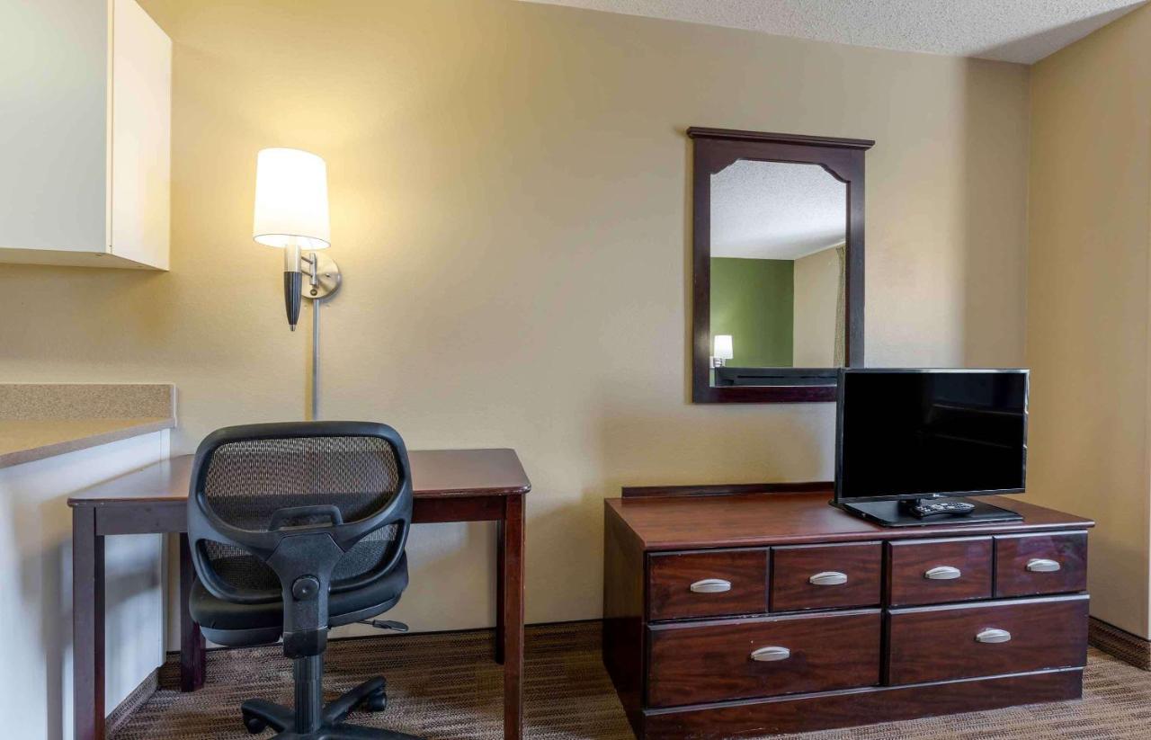 Extended Stay America Suites - Dallas - Greenville Avenue Bagian luar foto